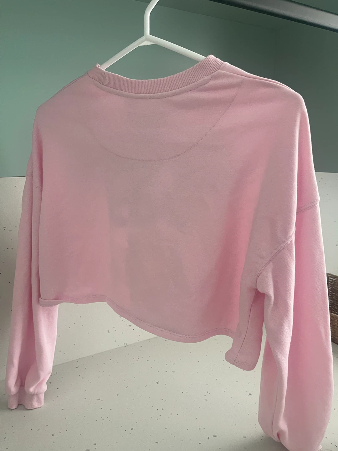 H&M Green Day Pink Cropped Sweatshirt - photo 2