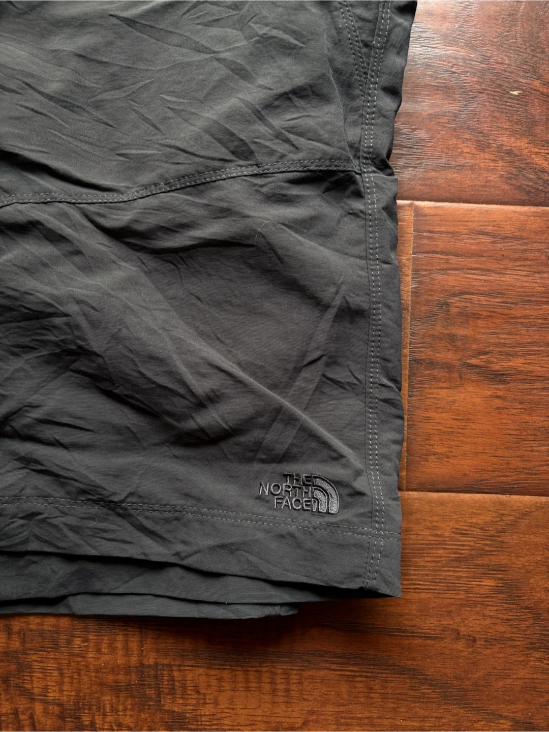 The North Face TNF shorts 38 hike trail acg mec