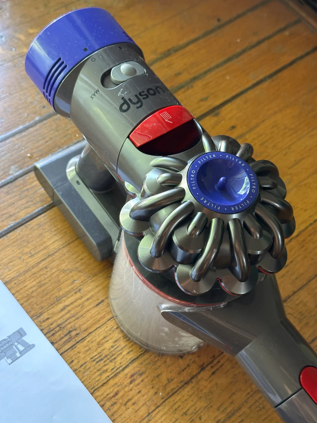 Dyson V7 Vacuum Cleaner - photo 4