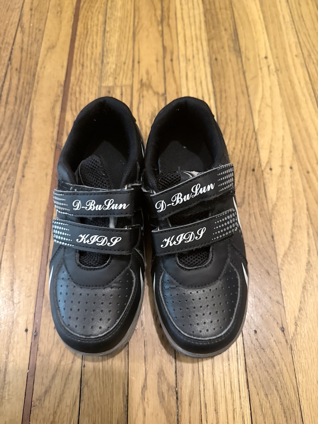 Roller Kids Black Shoes Size 35