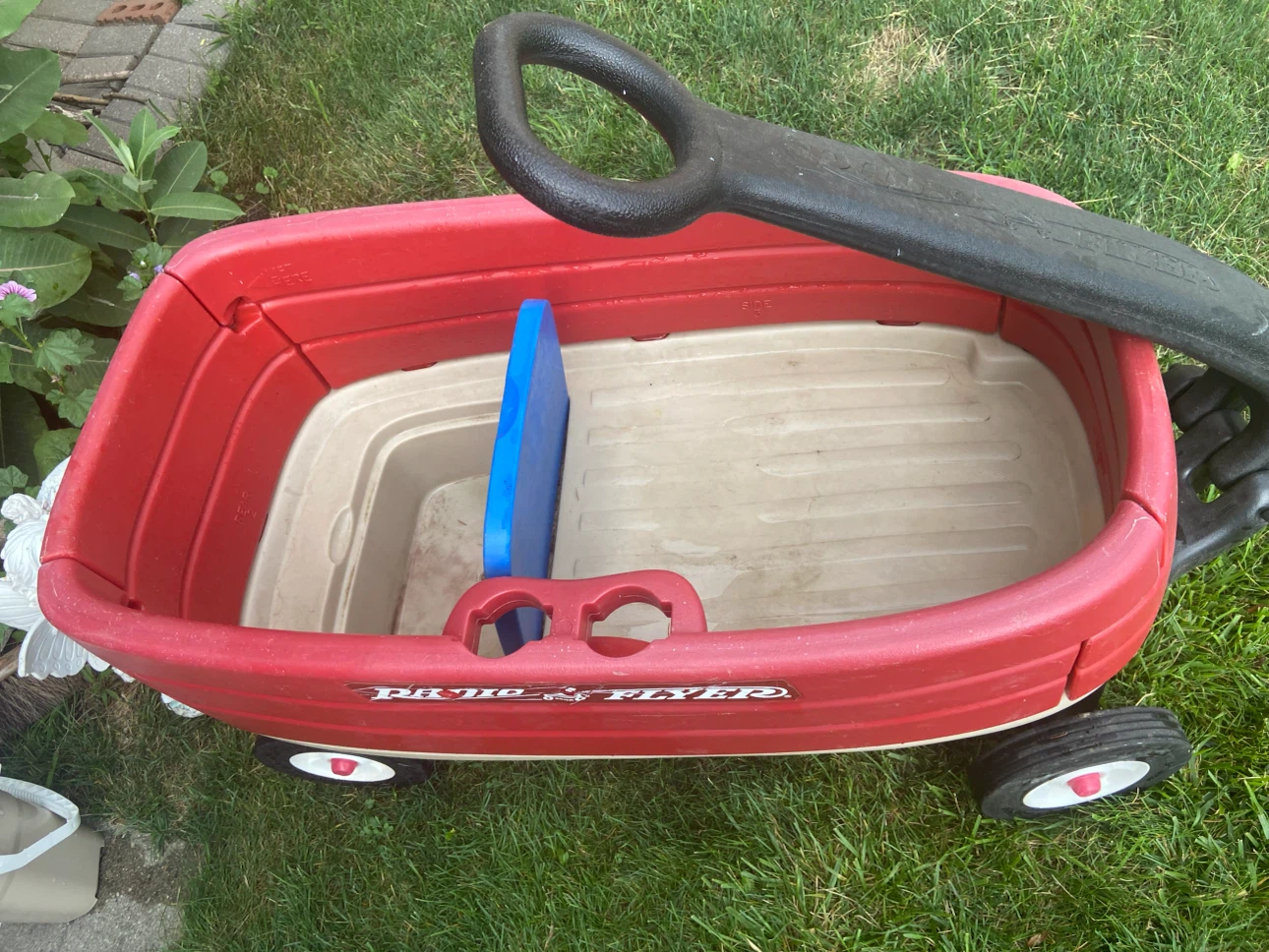 Radio Flyer Wagon - photo 3