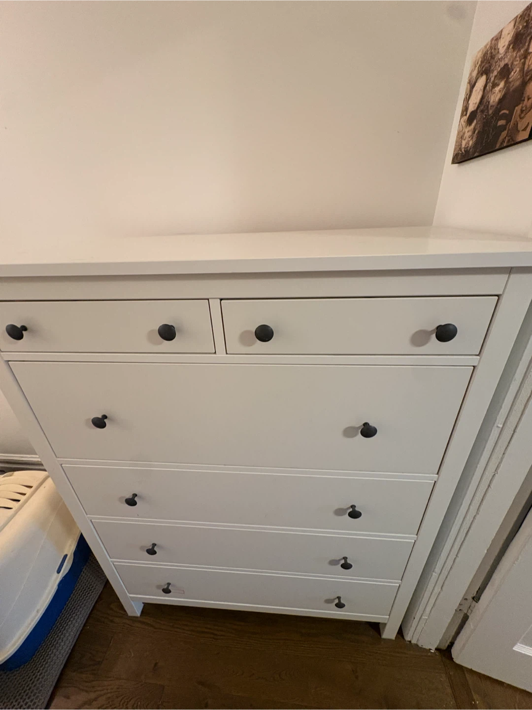 White 6-Drawer Dresser