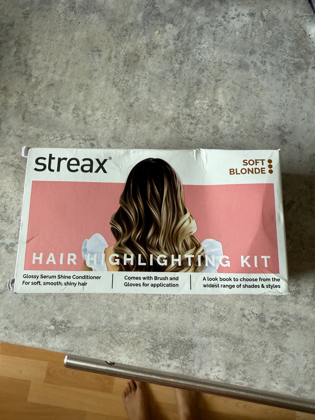 Streax Hair Highlighting Kit - Soft Blonde