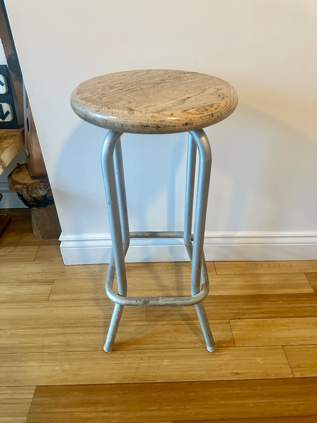 VINTAGE INDUSTRIAL STEEL OAK BAR HEIGHT KITCHEN ISLAND STOOL