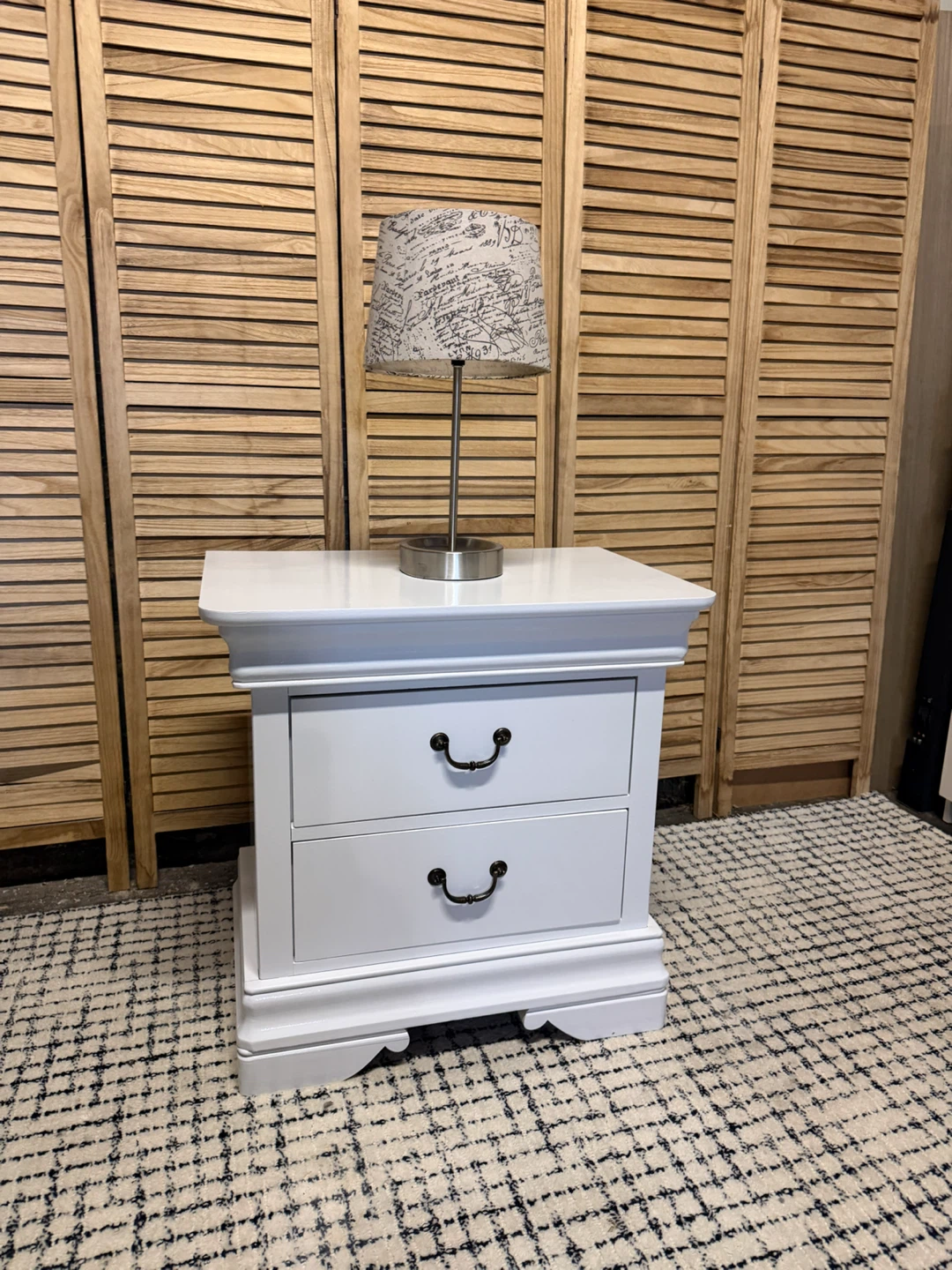 Broyhill Nightstand - photo 3