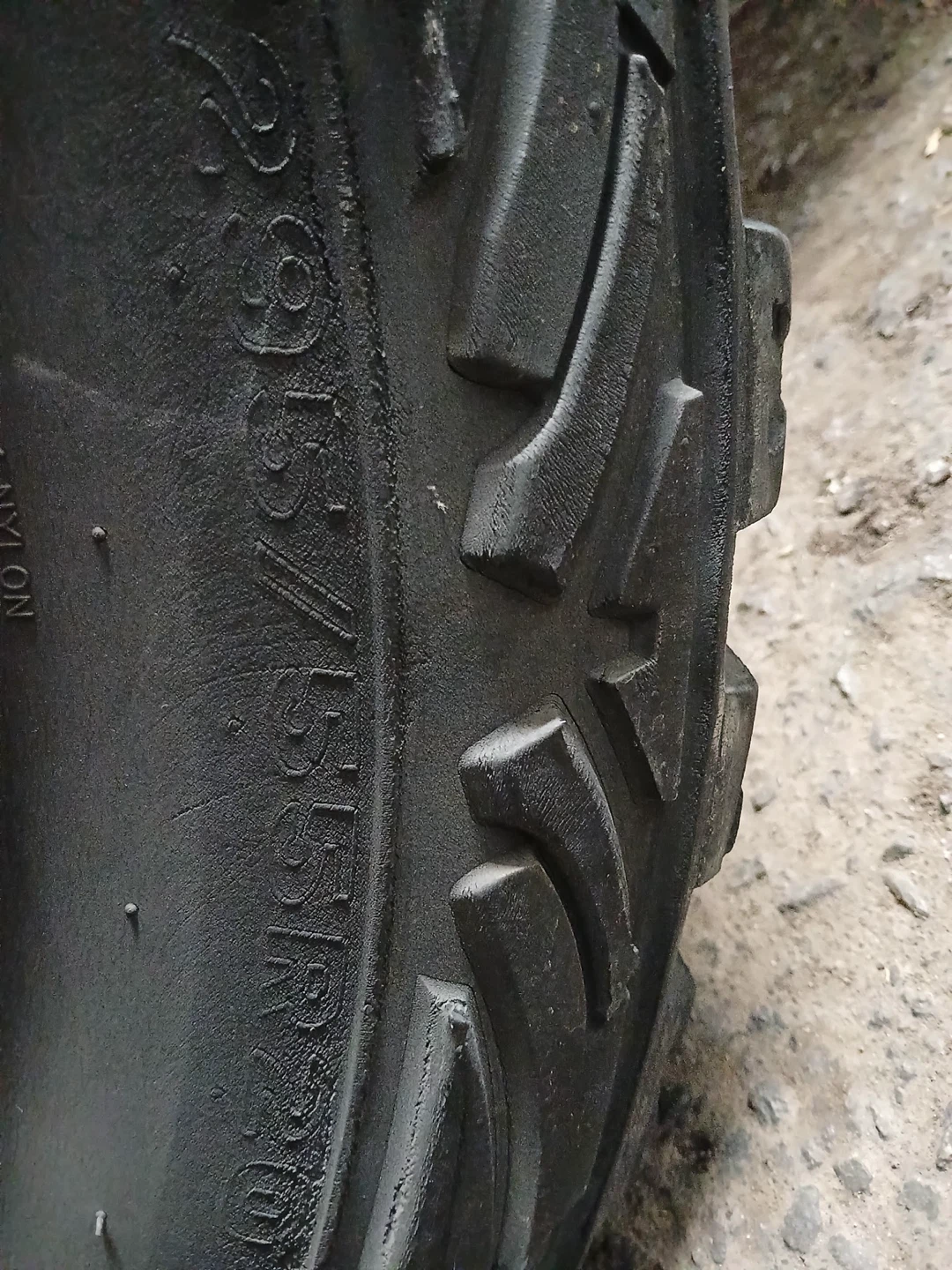 Wanted LT295/55R20 tires