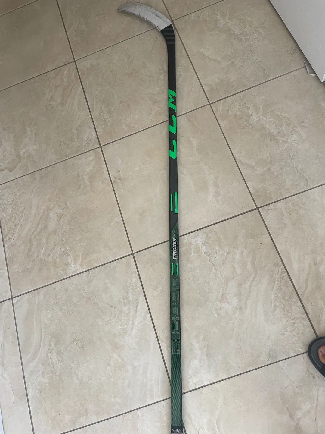 CCM Ribcor Trigger 80 Hockey Stick - photo 3