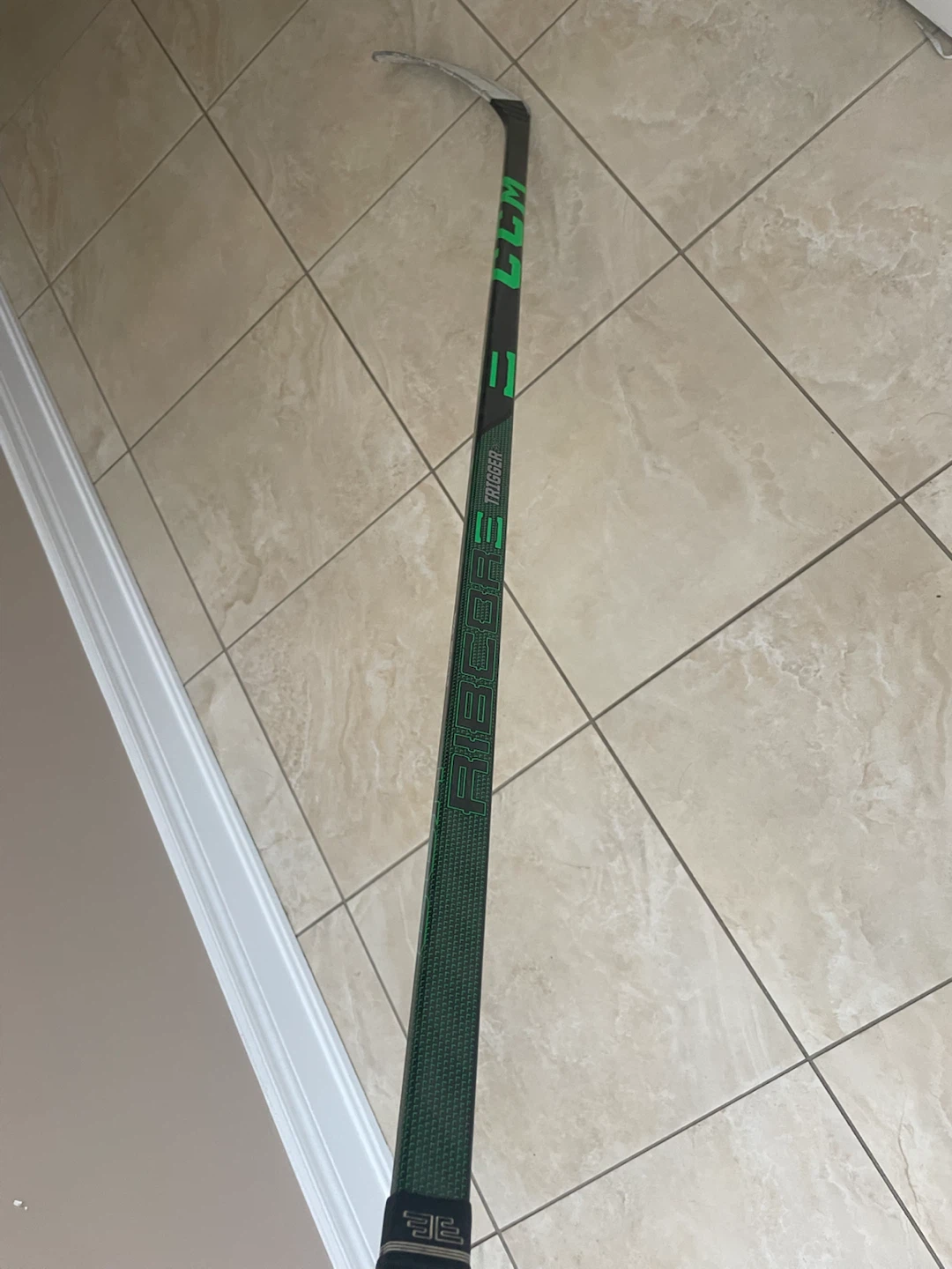 CCM Ribcor Trigger 80 Hockey Stick - photo 4