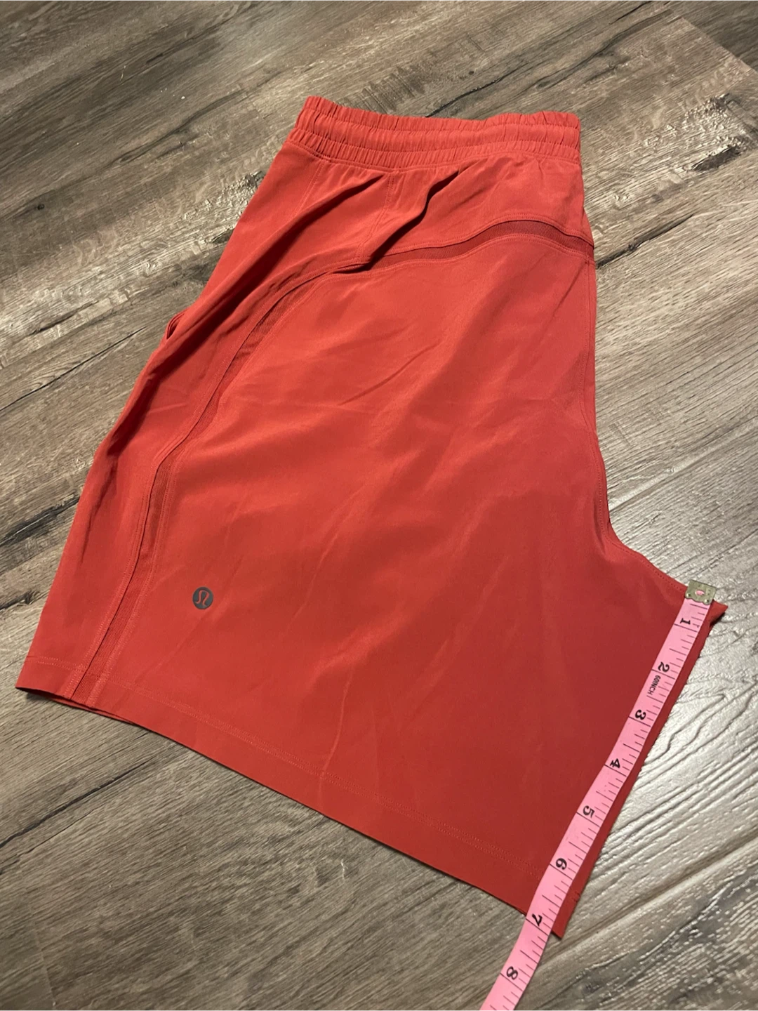 NWOT! Lululemon Men's Red Athletic Shorts Size L - photo 2