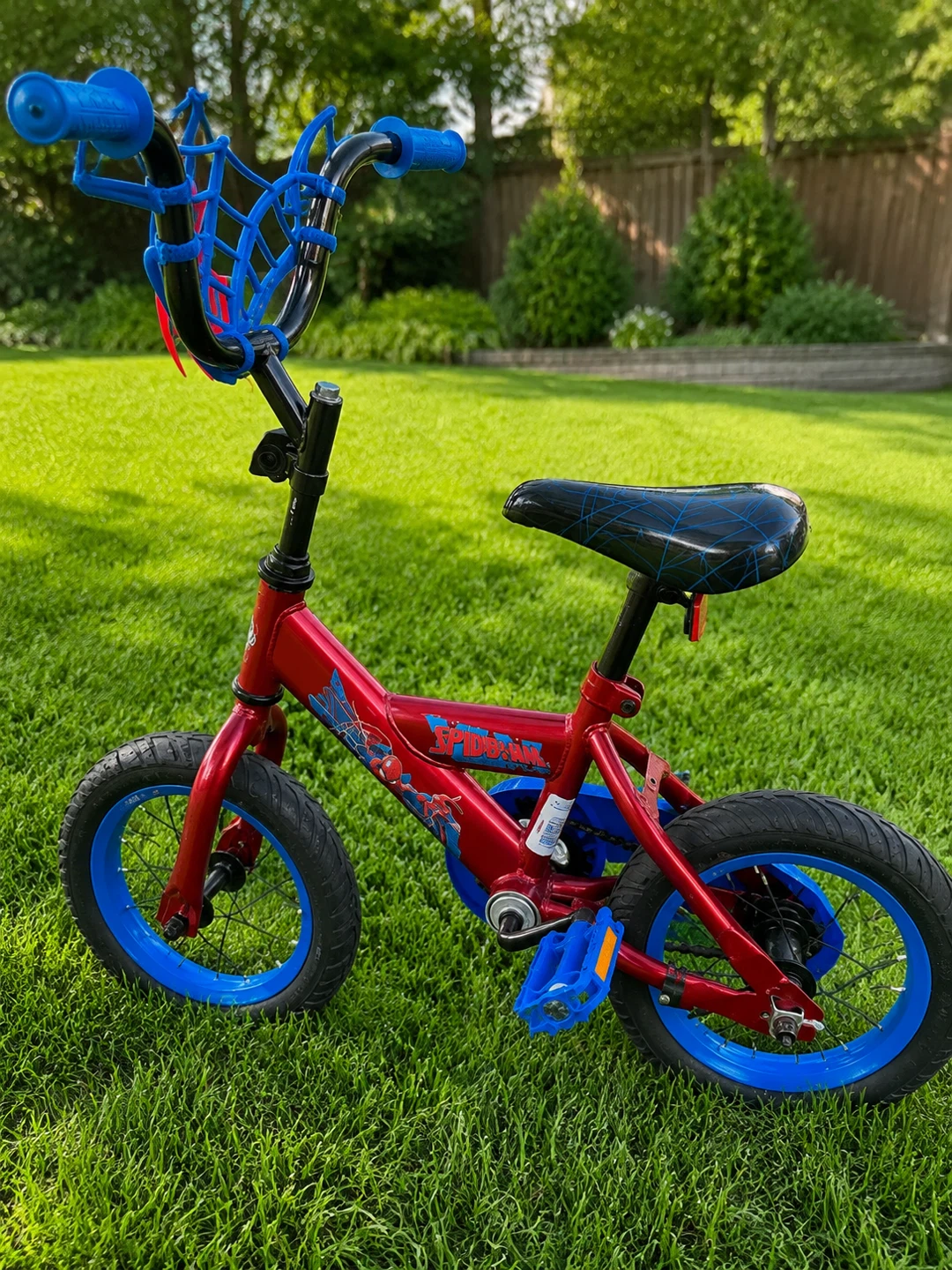 Marvel Spider-Man Kids' Bike 12-in Wheel, Red/Blue