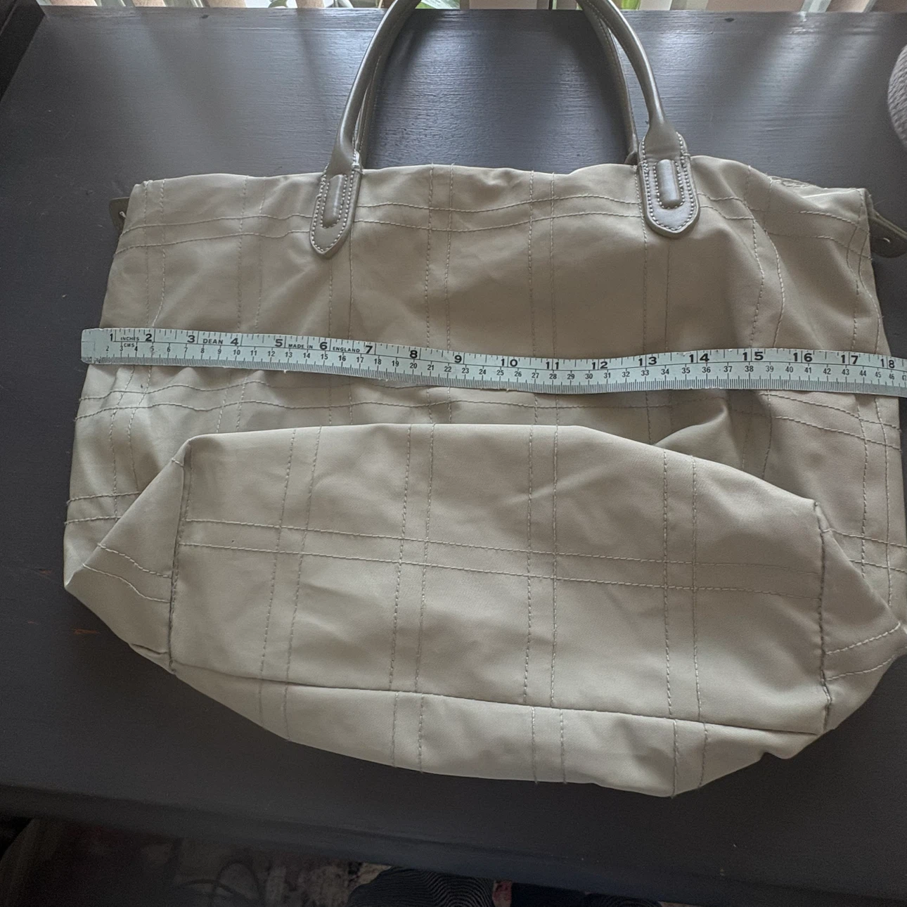 Zara Light Sage Green Tote Bag with Grid Stitching - photo 5