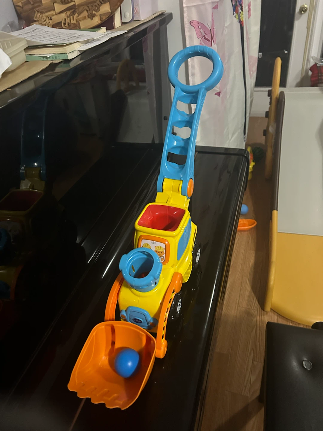 VTech 2-in-1 Ride-On Construction Dump Truck - photo 2