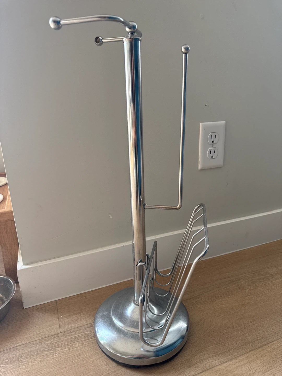 Freestanding Paper Towel Holder and Magazine Rack - photo 5