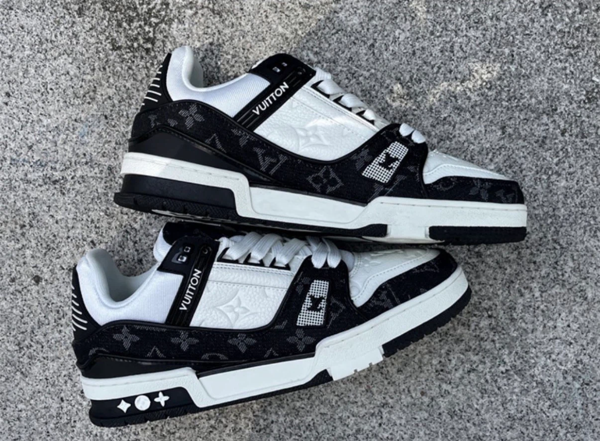 Louis Vuitton Sneakers Size 41 - photo 5