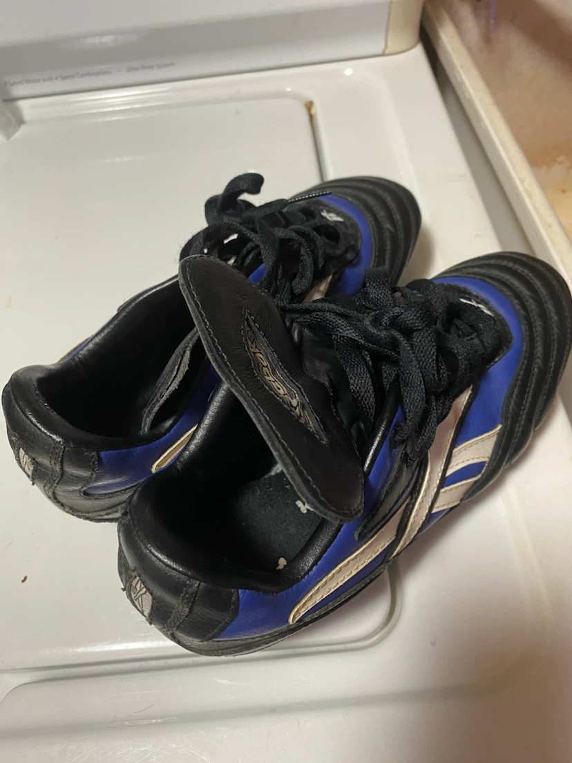 Reebok Soccer Cleats - photo 2