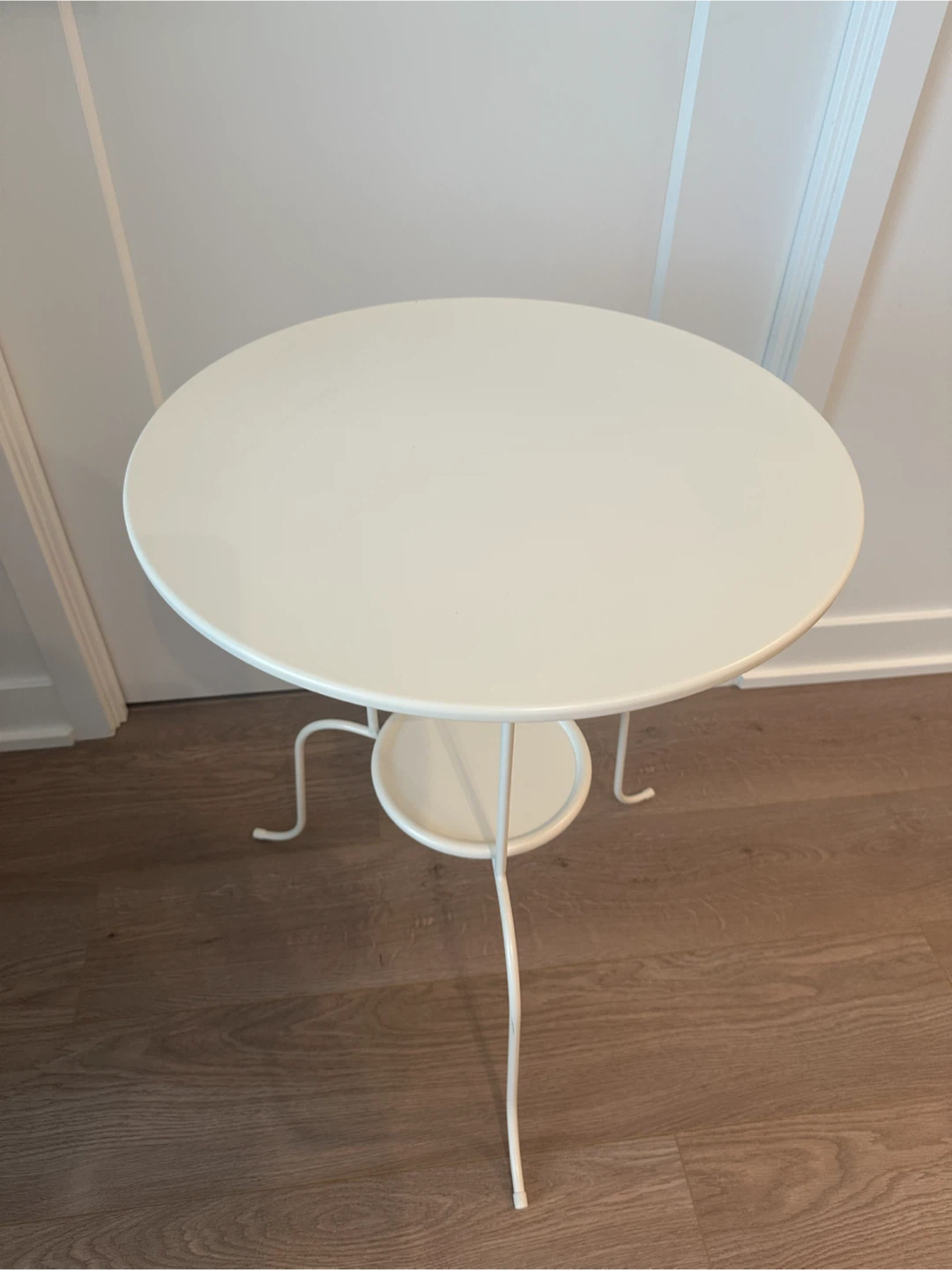 White Round Accent Table - photo 2