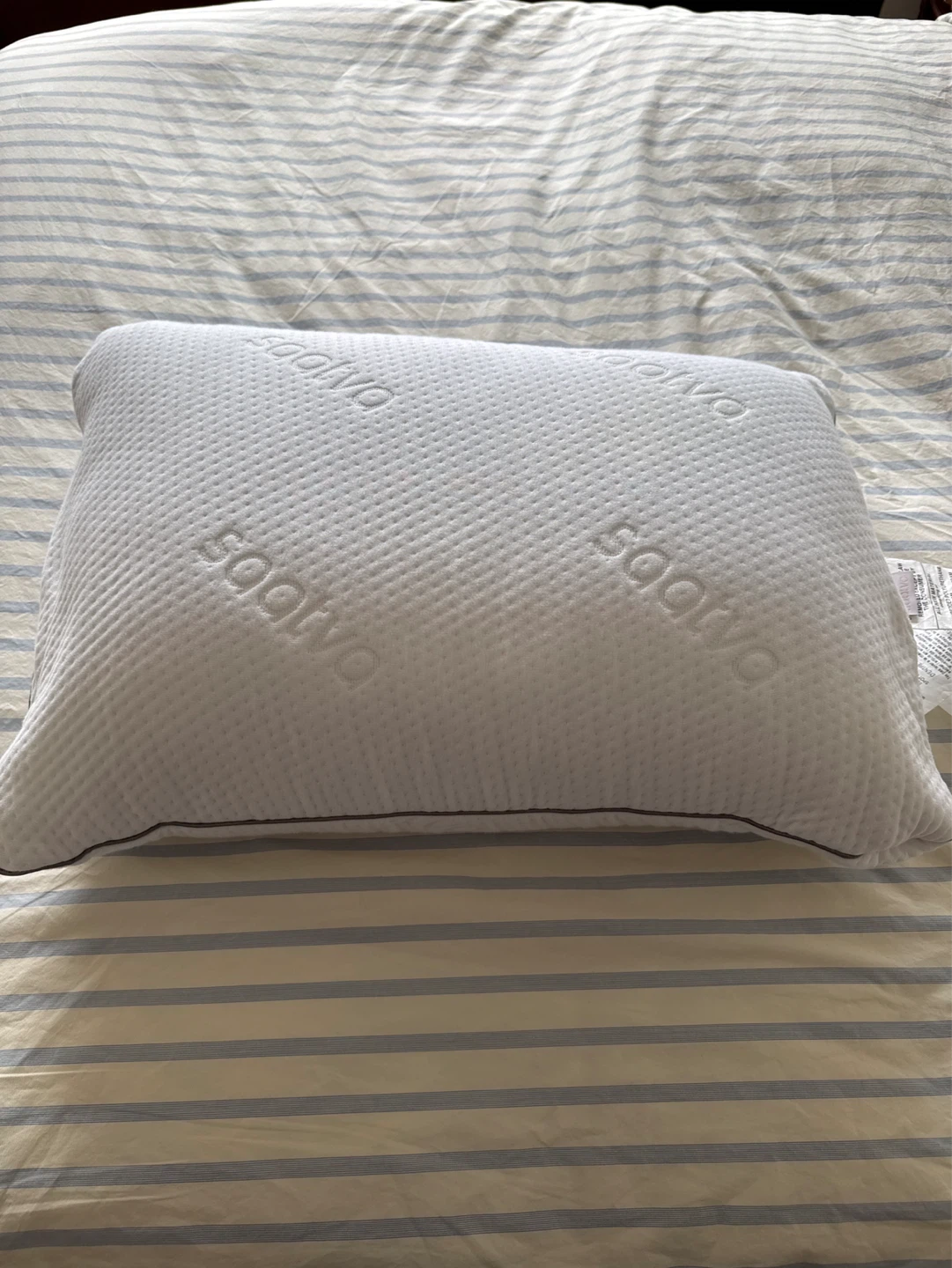 Saatva Cloud Memory Foam Pillow