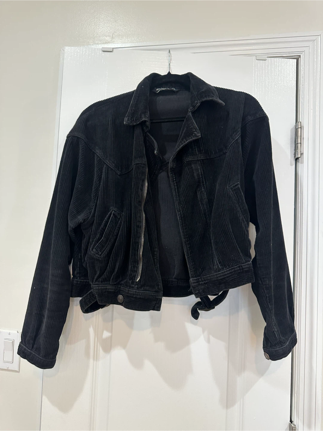 Brandy Melville Black Corduroy Jacket - photo 2