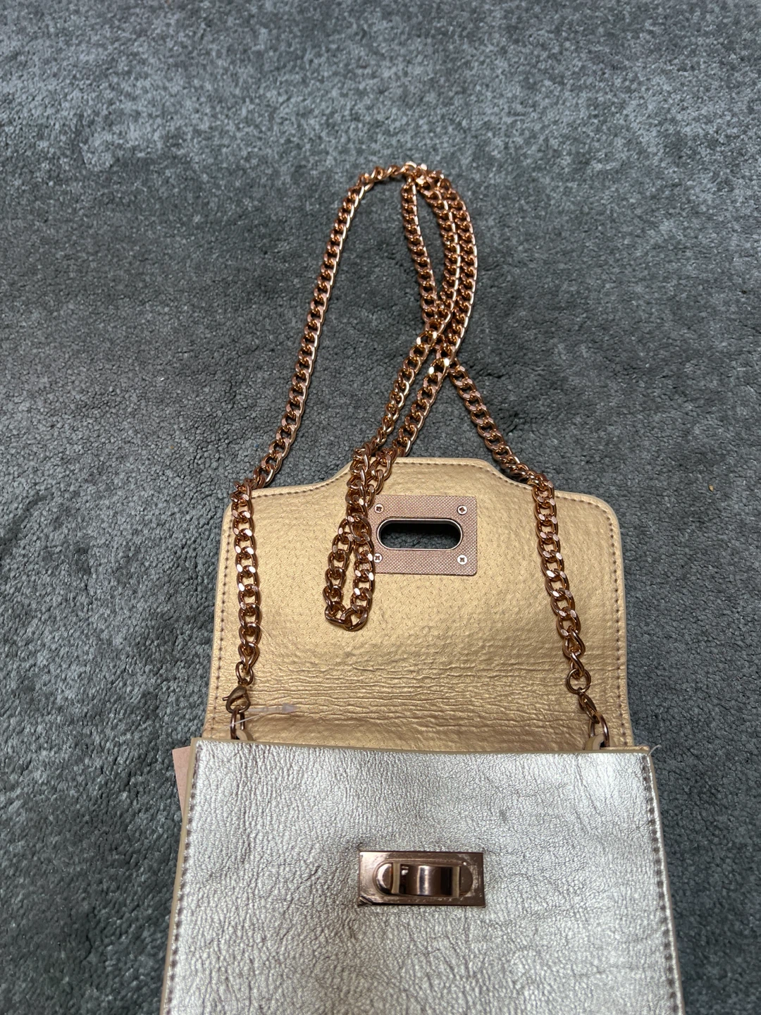 Ardene Gold & Silver Chain Shoulder Bags (Set of 2) - photo 4