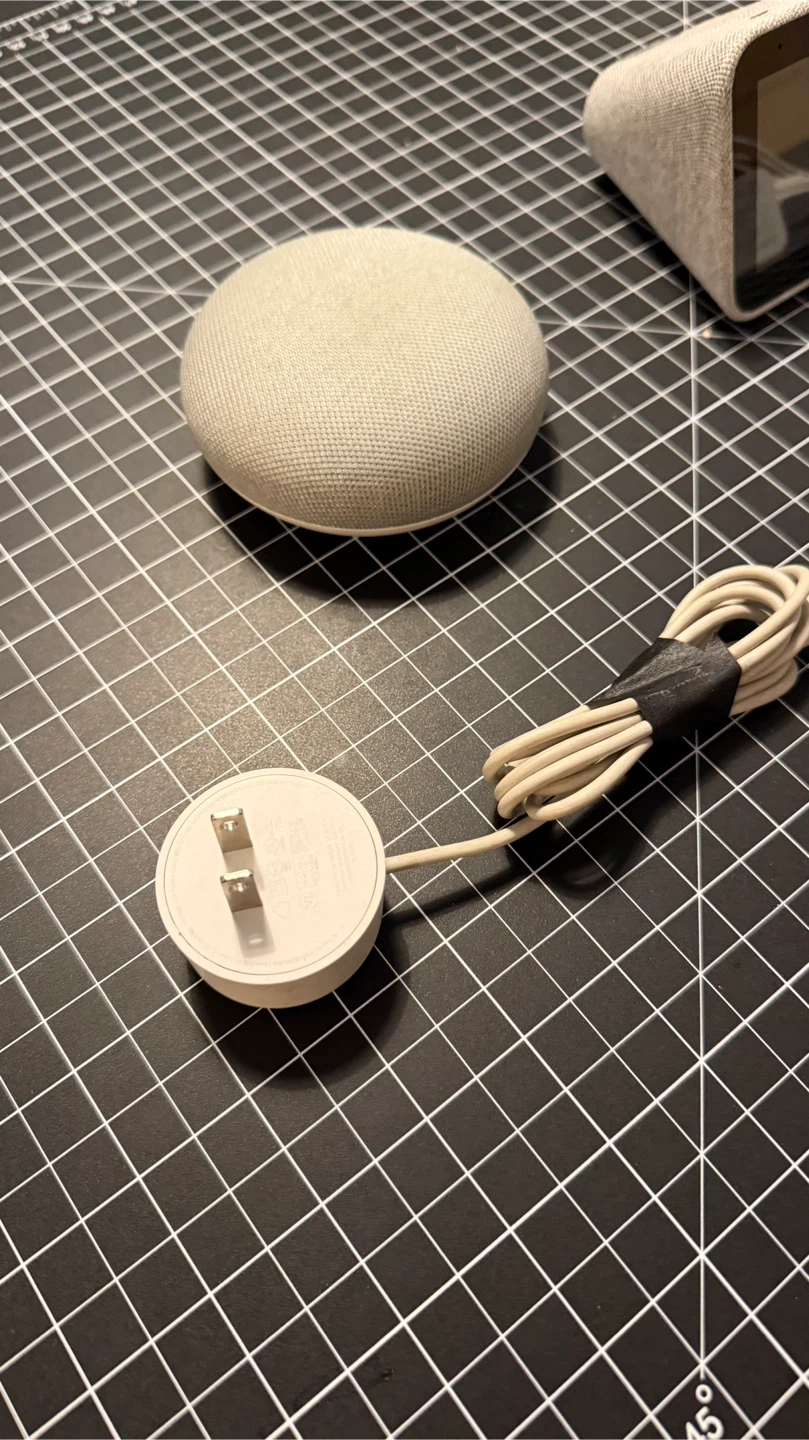 Lenovo Smart Clock & Google home Mini - photo 3