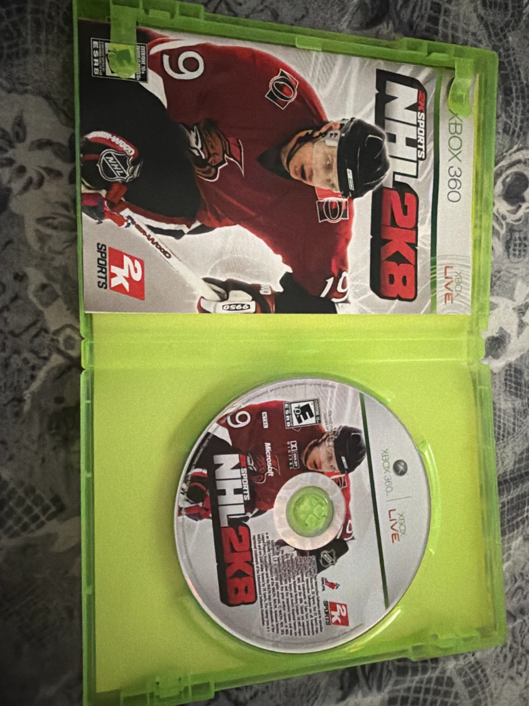 NHL 2K8 Xbox 360 Game - photo 2