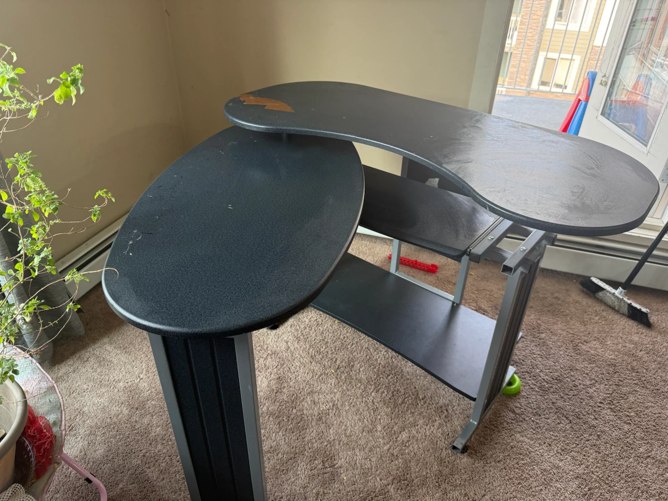 office table and chair - photo 3