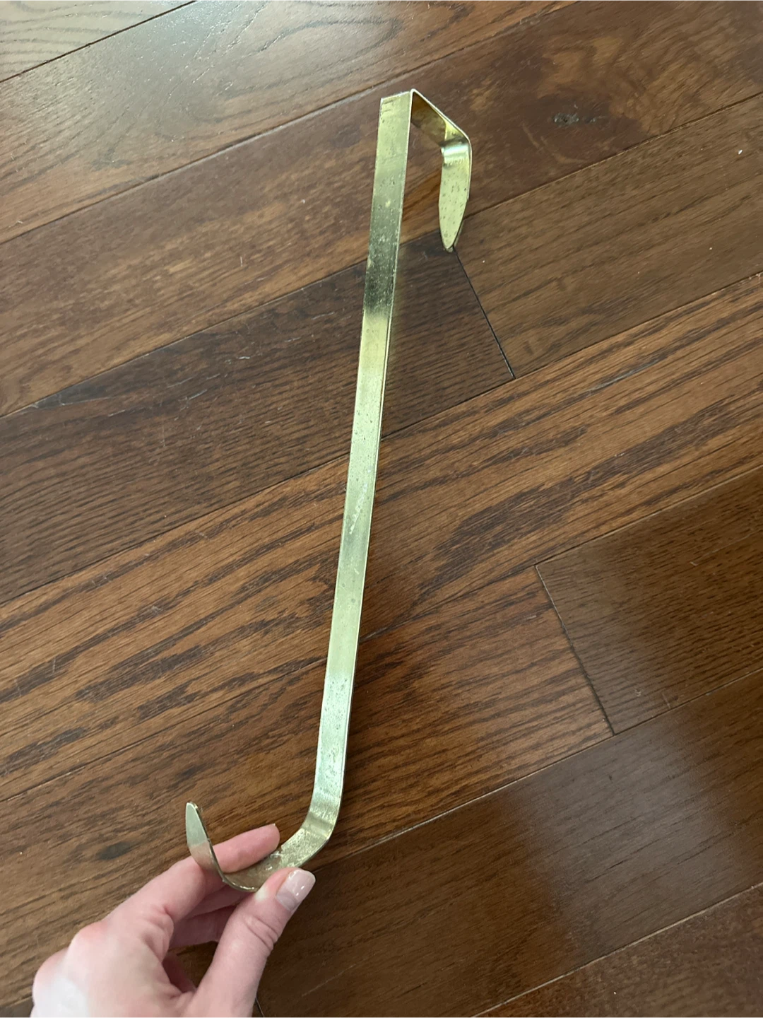 🆓 Brass Over-the-Door Wreath Hanger