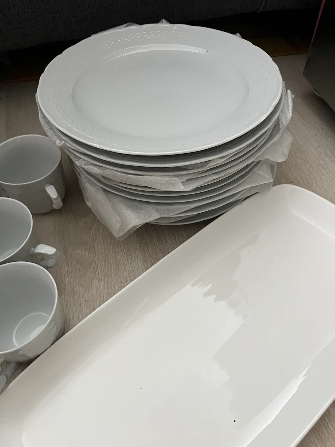 23-Piece White P Dinnerware Fine China, IKEA, RP Home) - photo 3