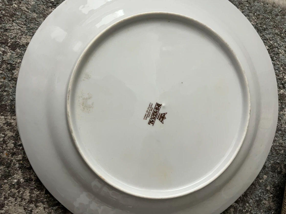 23-Piece White P Dinnerware Fine China, IKEA, RP Home) - photo 5