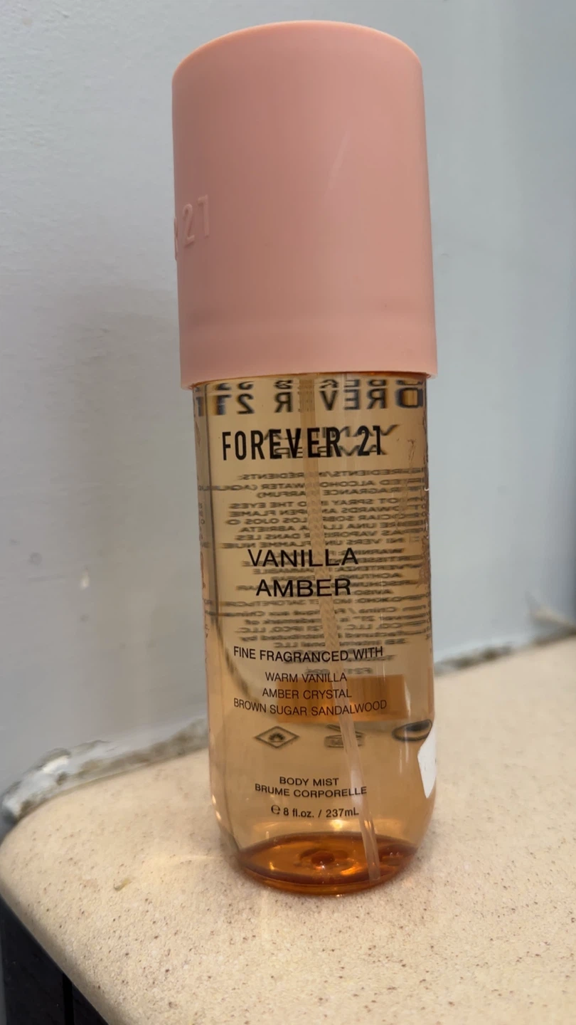 Forever 21 Vanilla Amber Body Mist 8.0 fl oz