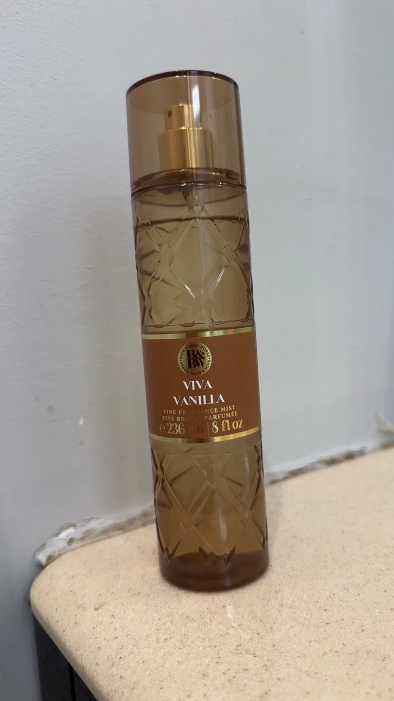 Bath & Body Works Viva Vanilla Fine Fragrance Mist