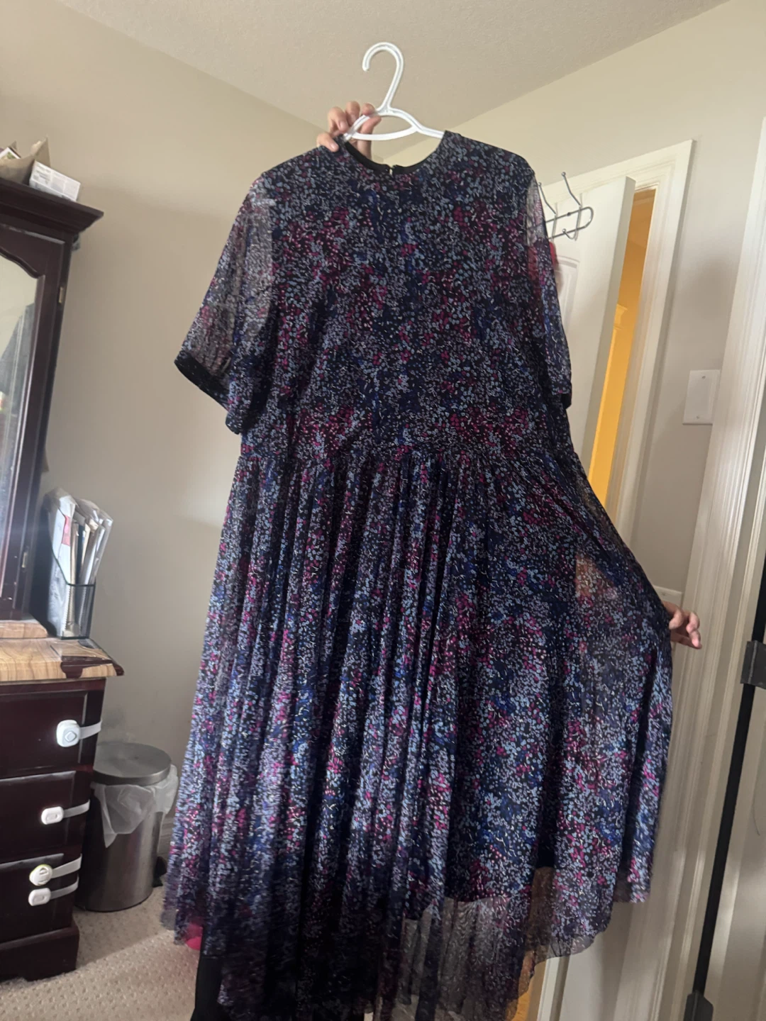 Floral Print Pleated Midi Dress