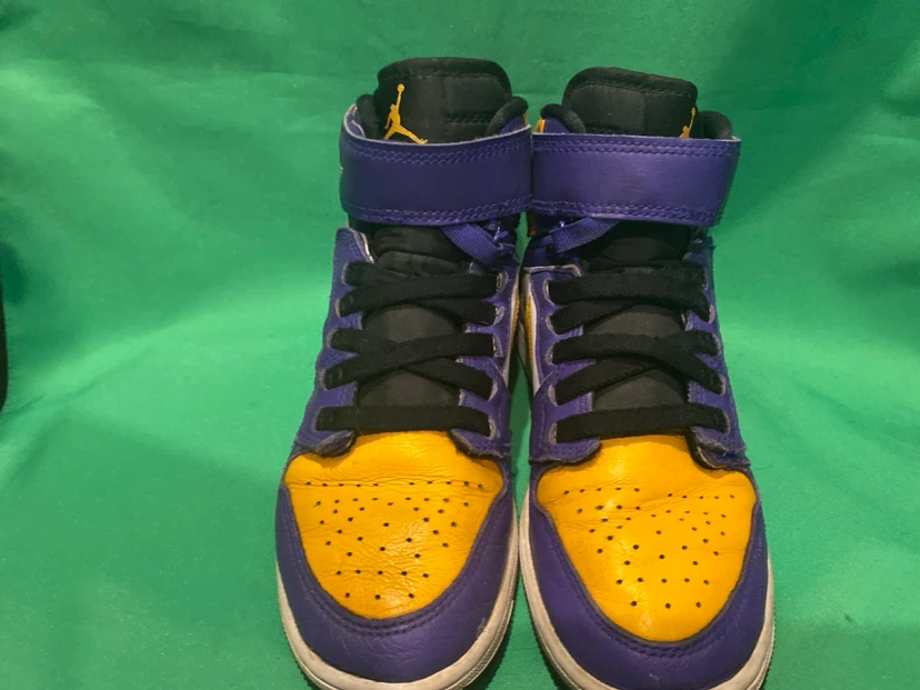 Nike Air Jordan - photo 2