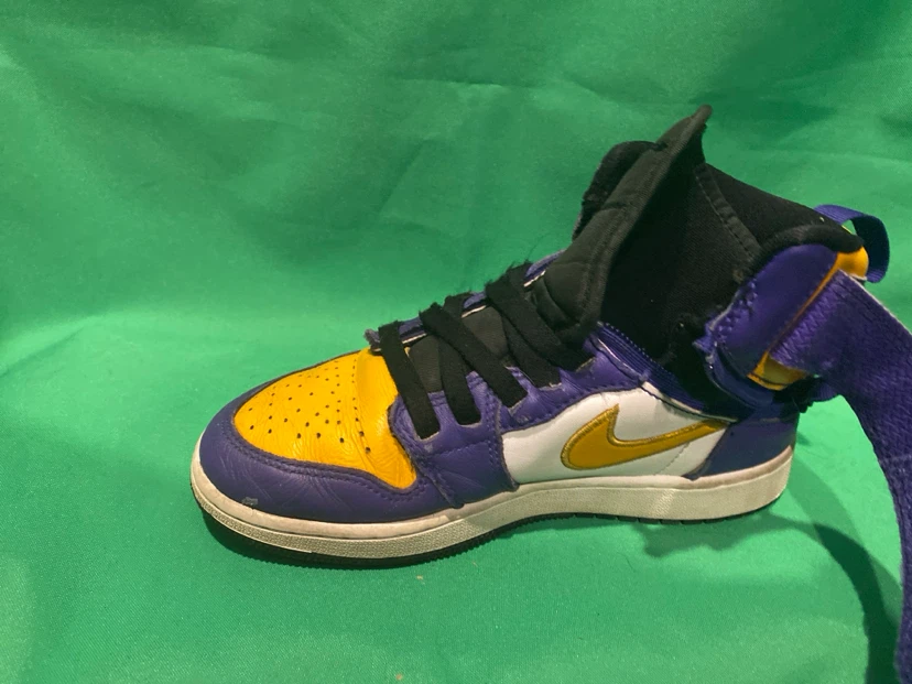 Nike Air Jordan - photo 3