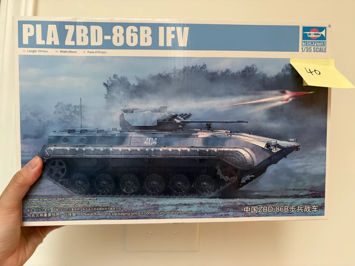 Trumpeter 1/35 Scale PLA ZBD-86B IFV Model Kit