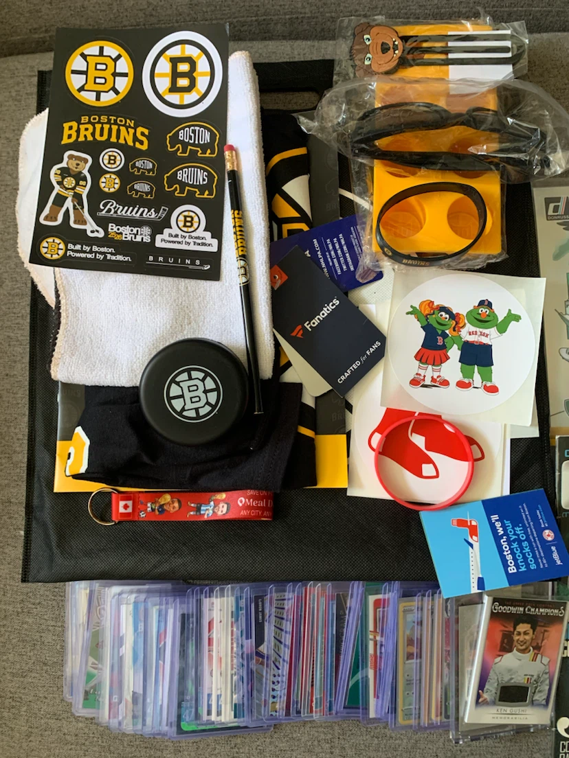 Collectibles, memorabilia & jewelry - photo 4