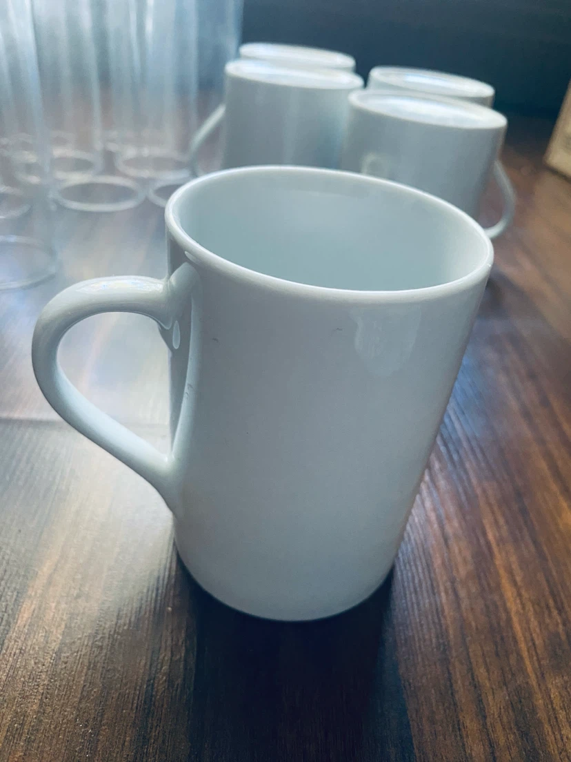 Moving sale Gallery Tabletops White Mugs (Set of 5) - photo 2
