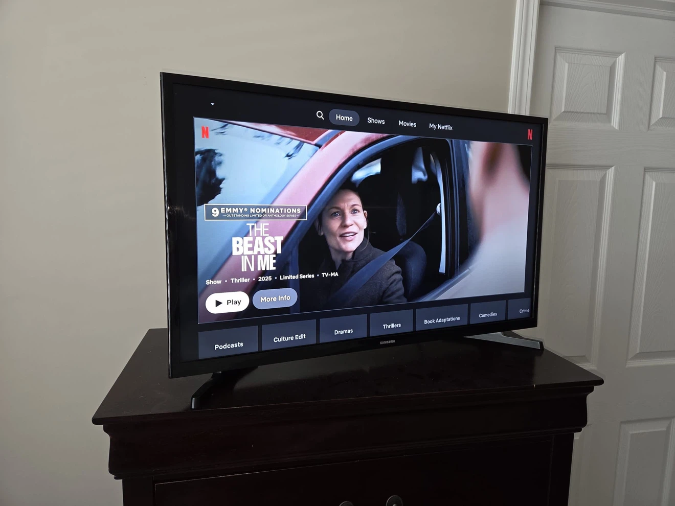 Samsung 32-inch Smart TV UN32N5300AF - photo 2