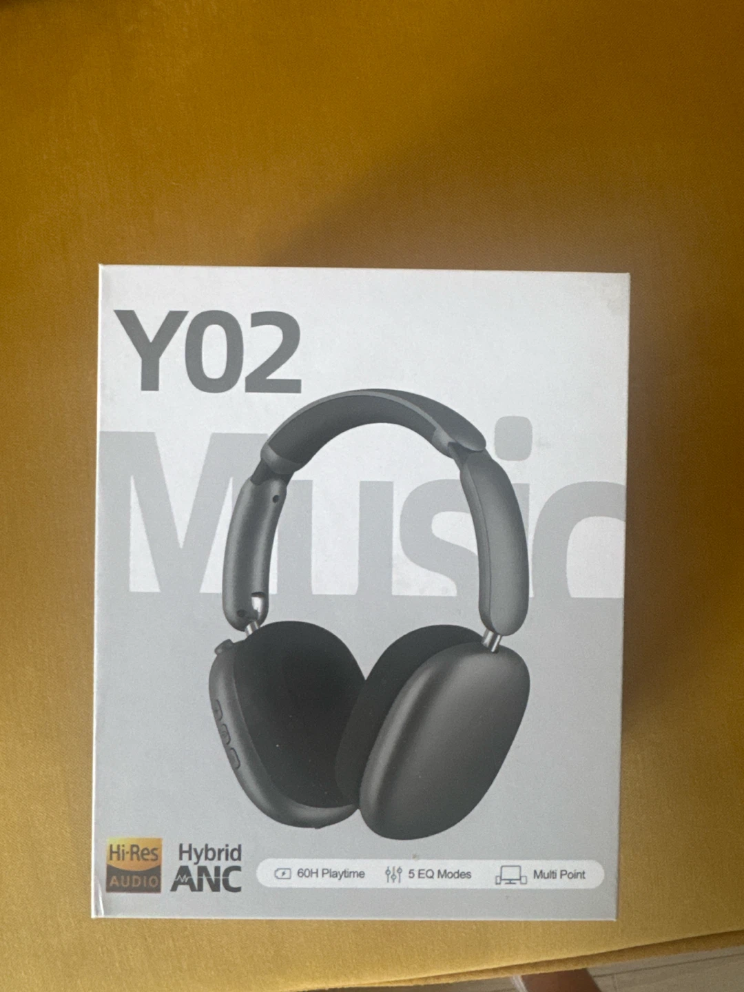 Y02 Over-Ear Headphones