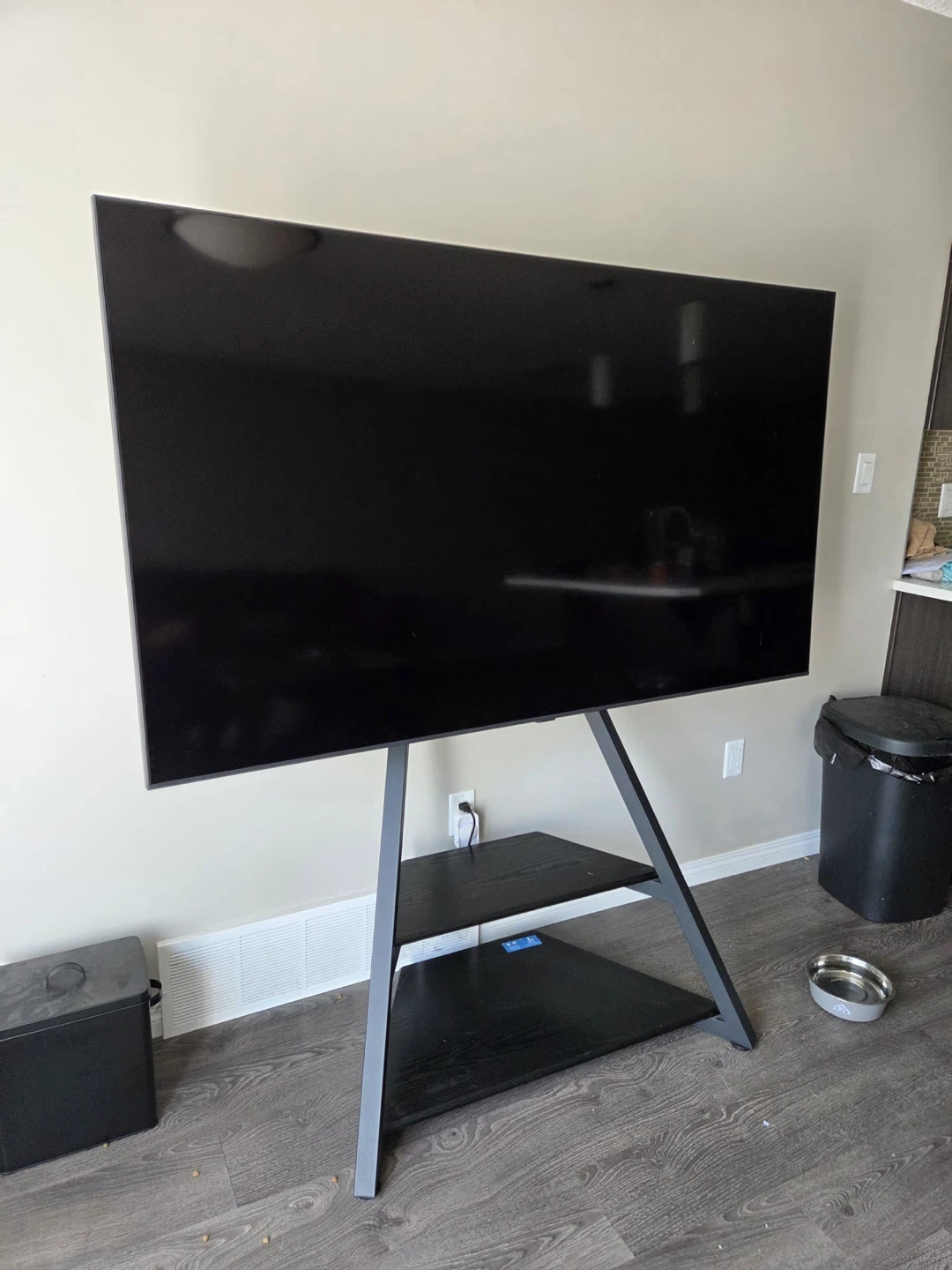 TV with Black TV Stand - photo 4