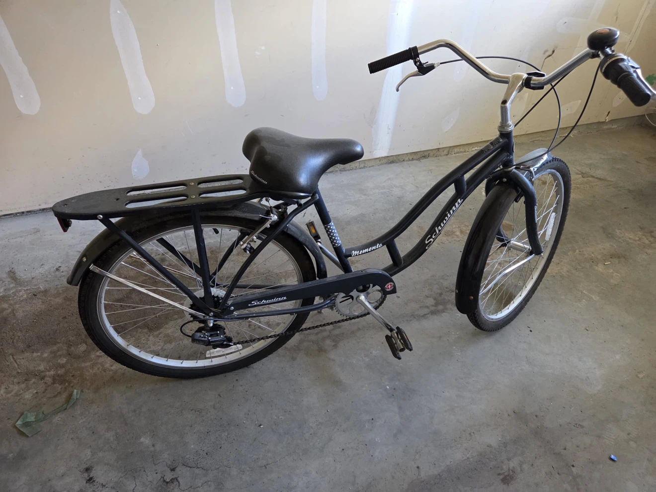 Schwinn Memento Cruiser Bike - photo 4