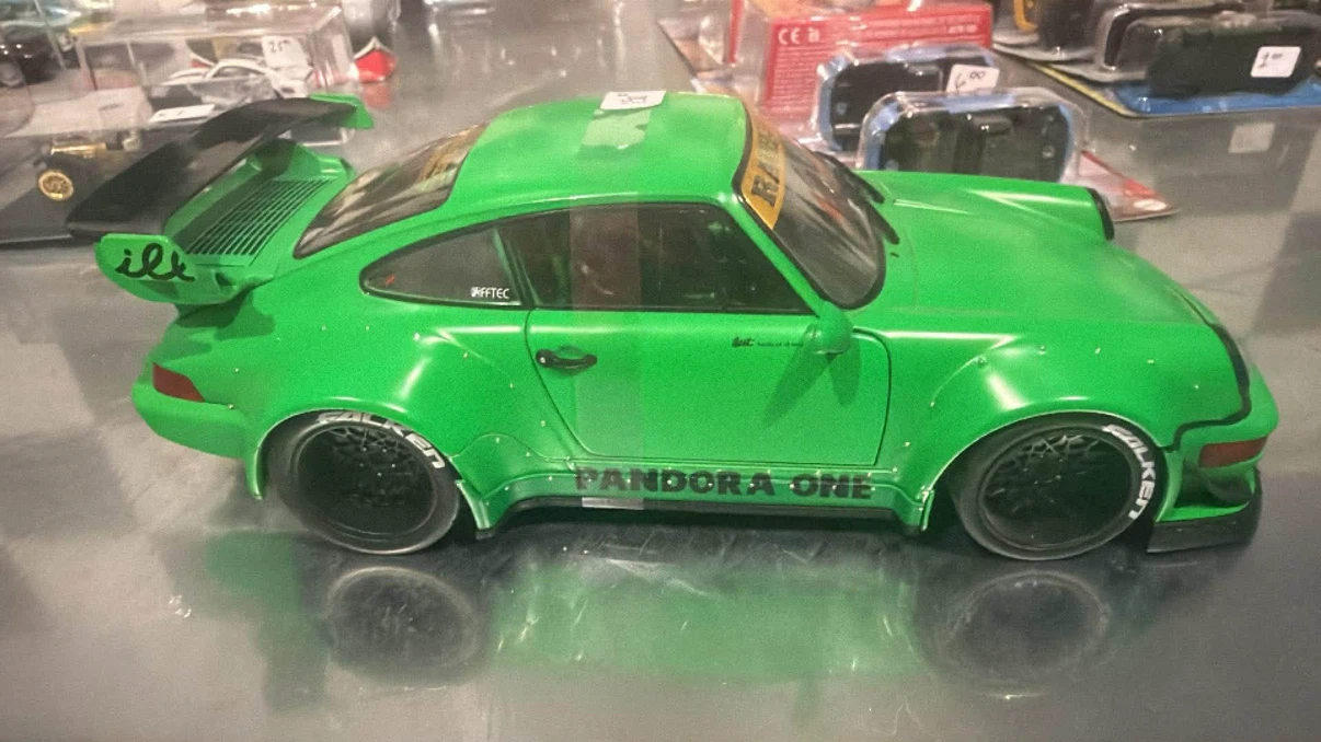 1:18 Scale RWB Porsche Diecast. $140.00