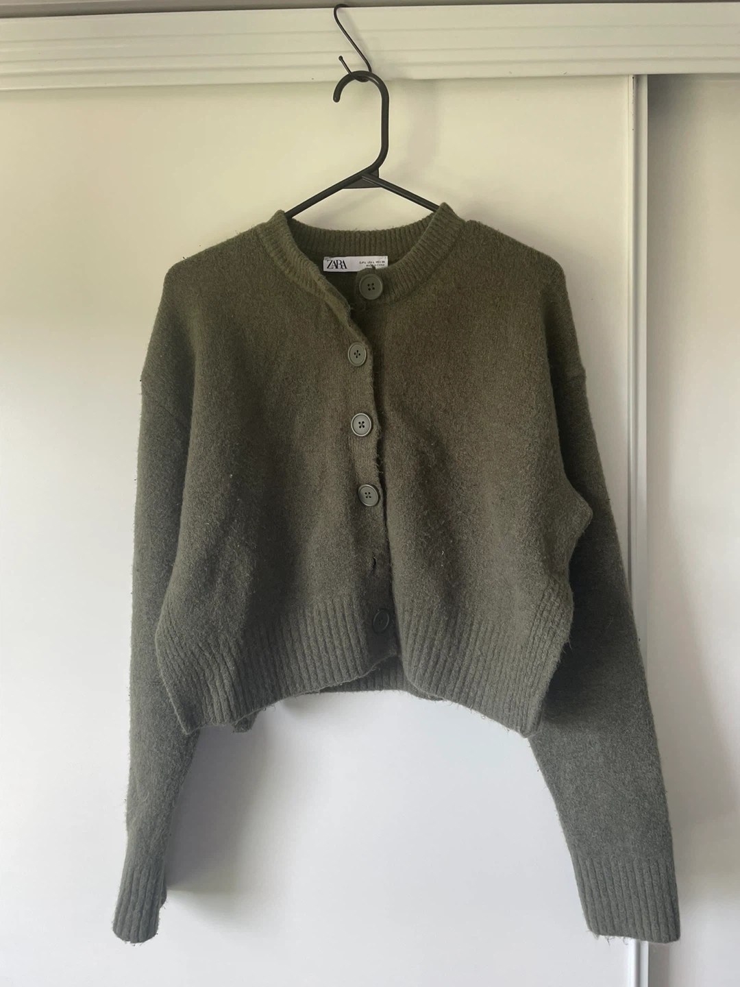 ZARA Green Cropped Cardigan Sweater