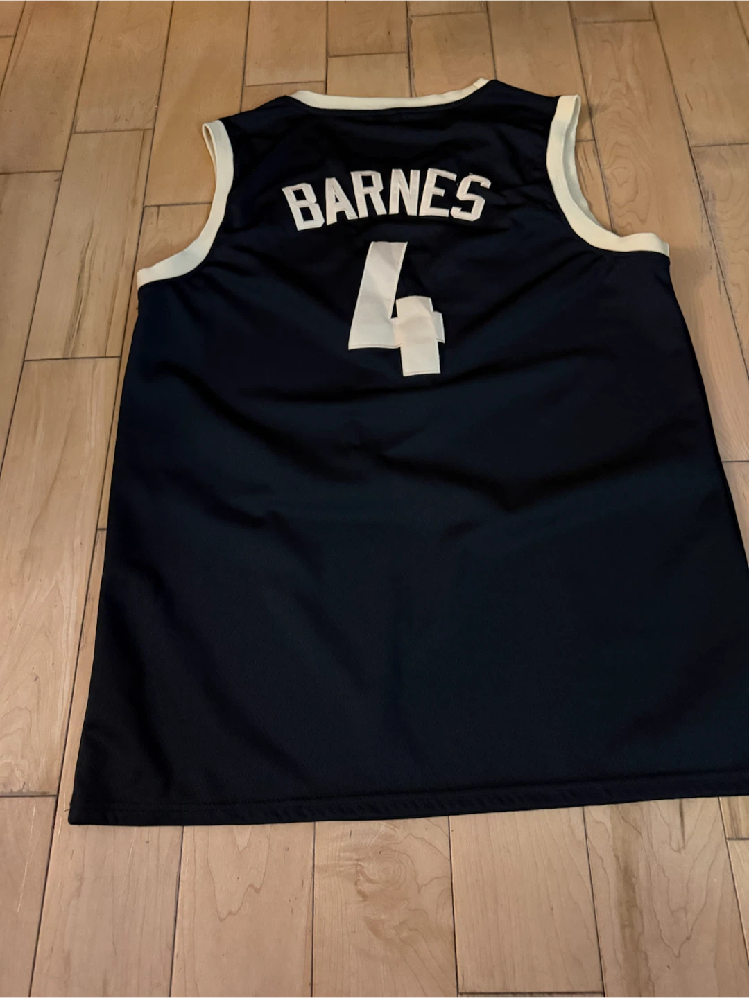 Toronto Barnes Basketball Jersey #4 - photo 2