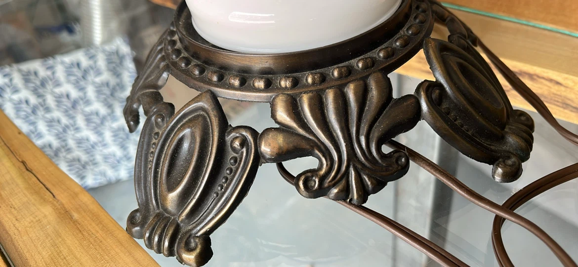 Vintage Floral Oil Lamp Style Table Lamp - photo 4