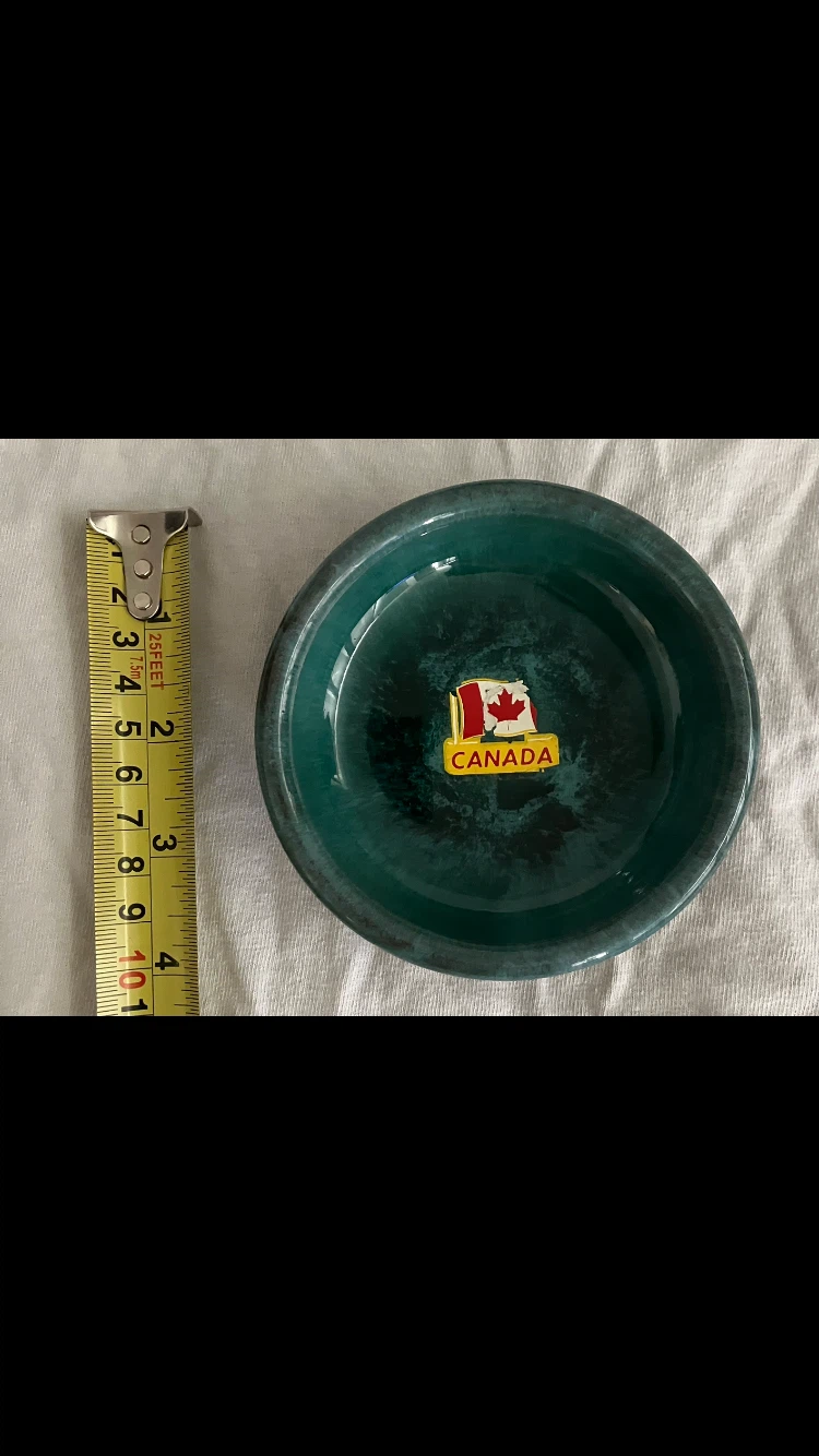 Trade: Blue Mountain Pottery Small Teal Dish 🏺💙💚🤎🖤🇨🇦