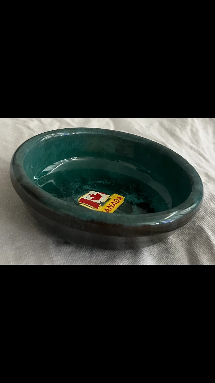 Trade: Blue Mountain Pottery Small Teal Dish 🏺💙💚🤎🖤🇨🇦 - photo 3
