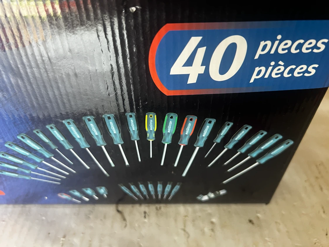 Mastercraft Screwdriver Set - 40 Pieces - photo 2