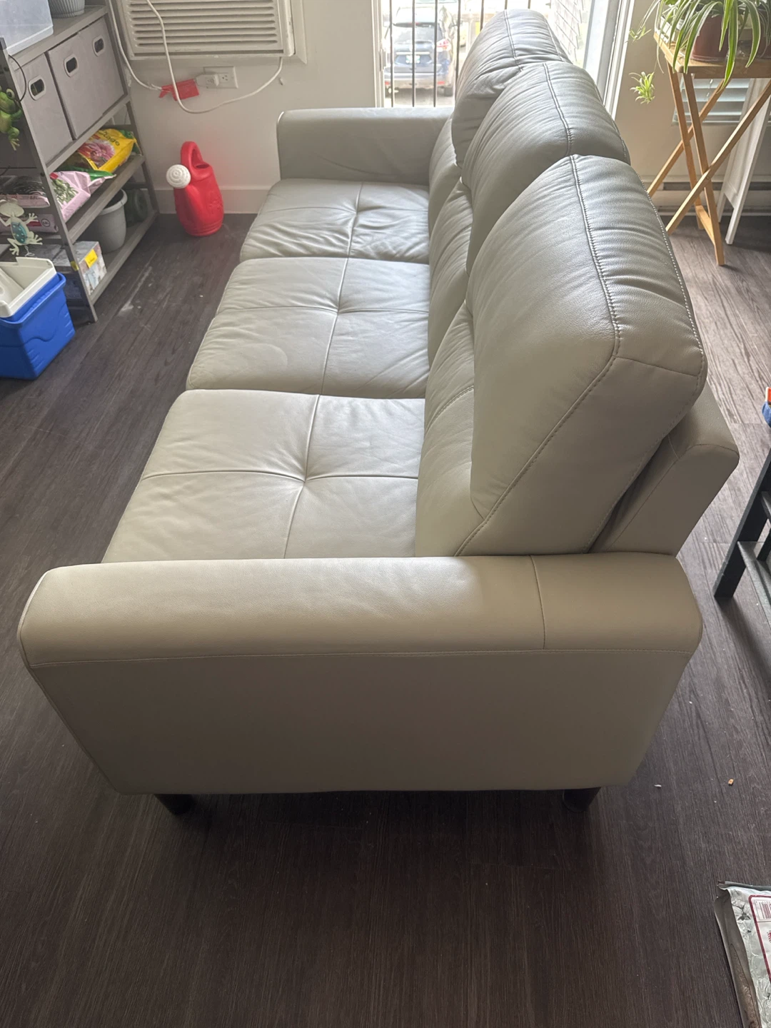 Verissimo Leather Sofa