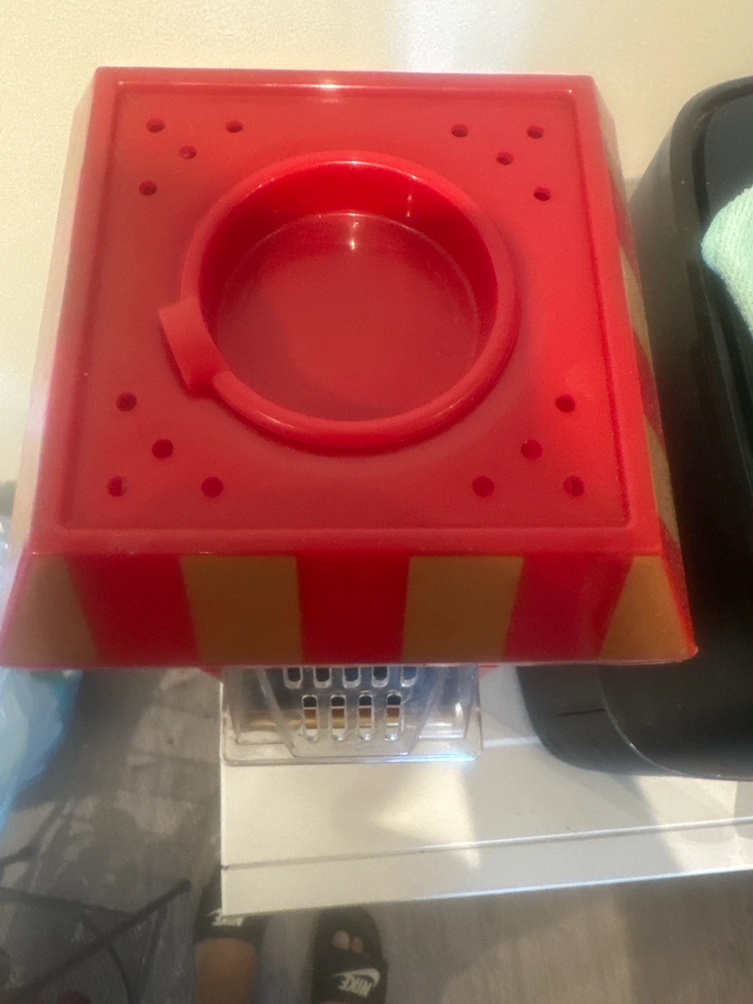 Old Fashioned Popcorn Machine - photo 2